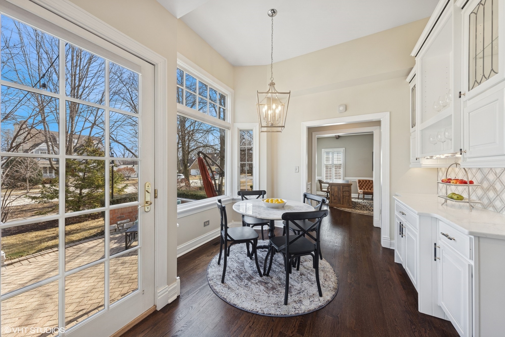 522 North County Line Road Hinsdale, IL 60521 - Photo 8 of 39