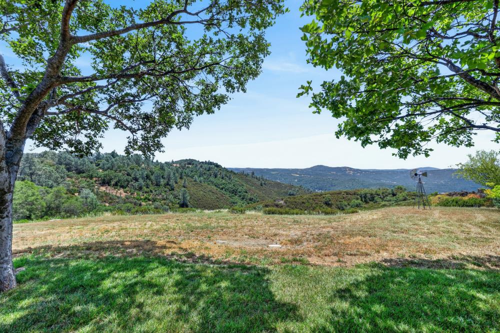 5080 Sagebrush Road Garden Valley, CA 95633 - Photo 36 of 47