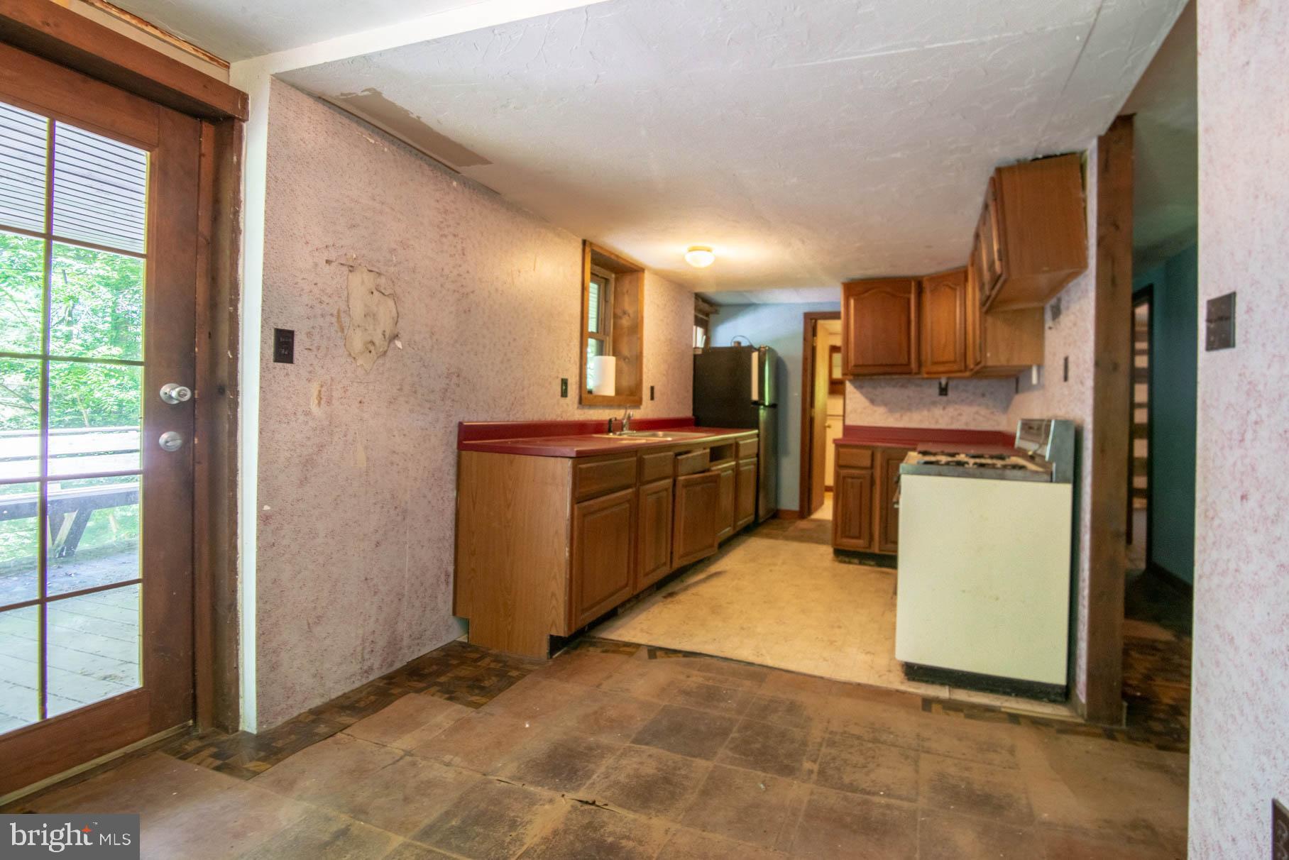 319 Barcroft Road York, PA 17406 - Photo 17 of 46 Gallery Image 17
