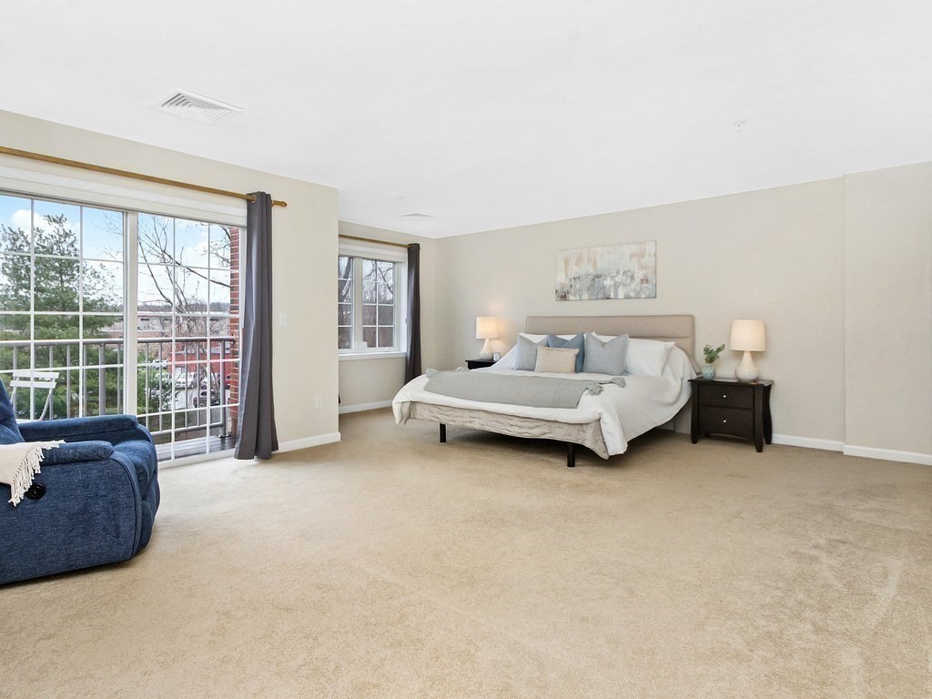 7 Conant Road, Unit 13 Winchester, MA 01890 - Photo 10 of 23 Gallery Image 10