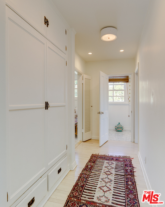 3347 Ley Drive Los Angeles, CA 90027 - Photo 18 of 54 a bathroom with a sink and a mirror