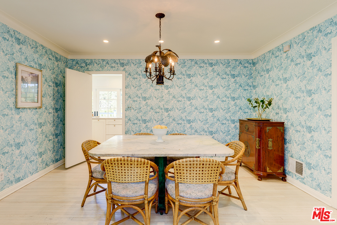 3347 Ley Drive Los Angeles, CA 90027 - Photo 25 of 54 a dining room with furniture and window