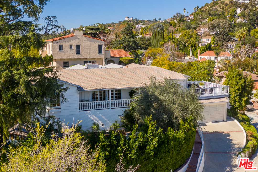 3347 Ley Drive Los Angeles, CA 90027 - Photo 52 of 54 a view of a house with a yard and garden