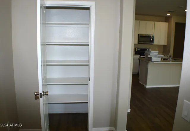 $2,100 | 1366 West Pinkley Way, Coolidge, AZ 85128