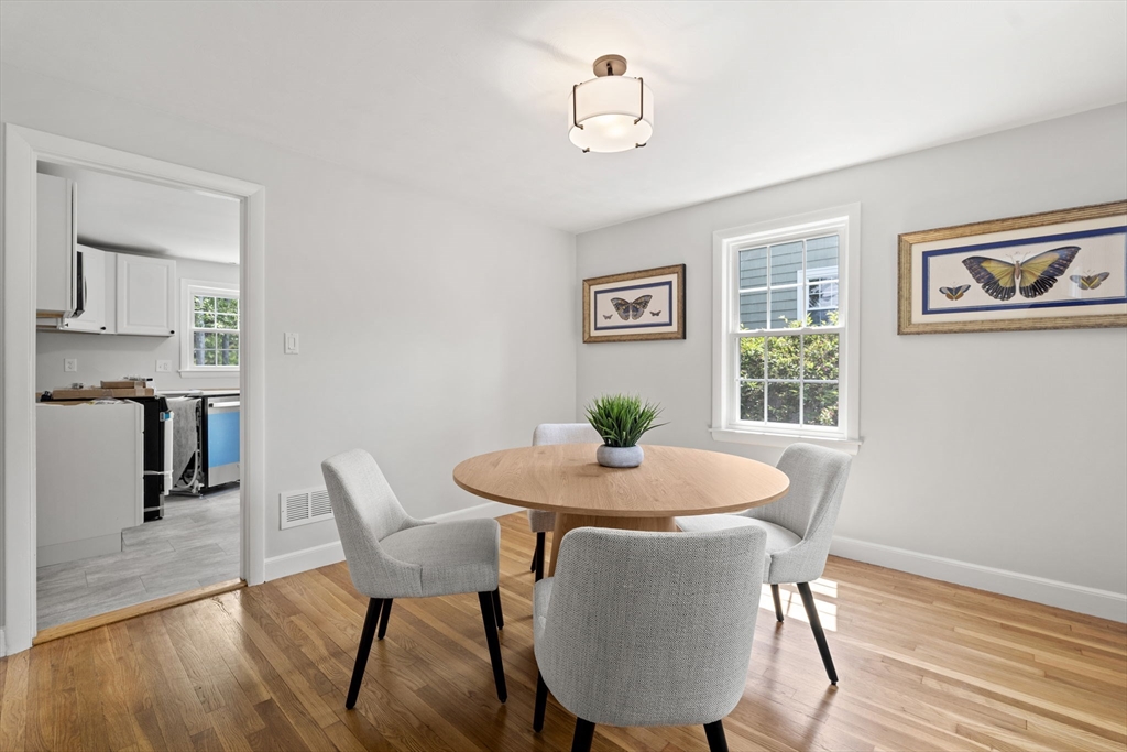 65 Yerxa Road Arlington, MA 02474 - Photo 5 of 25