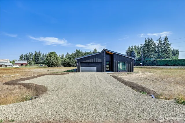 a house view with a outdoor space