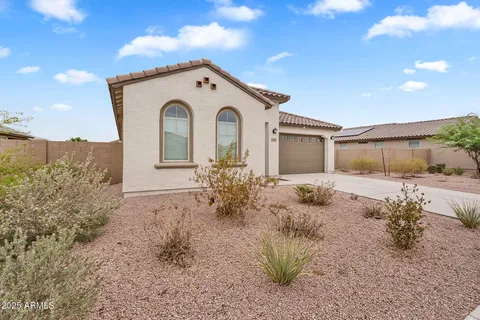 $371,000 | 453 East Wiley Way, Casa Grande, AZ 85122