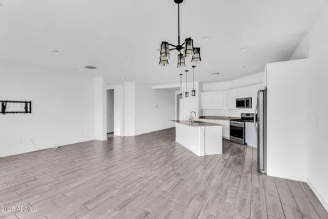 $371,000 | 453 East Wiley Way, Casa Grande, AZ 85122