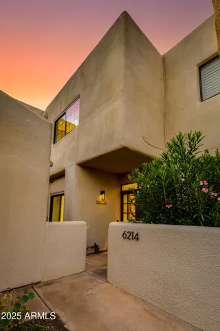 a view of a entryway door of the house