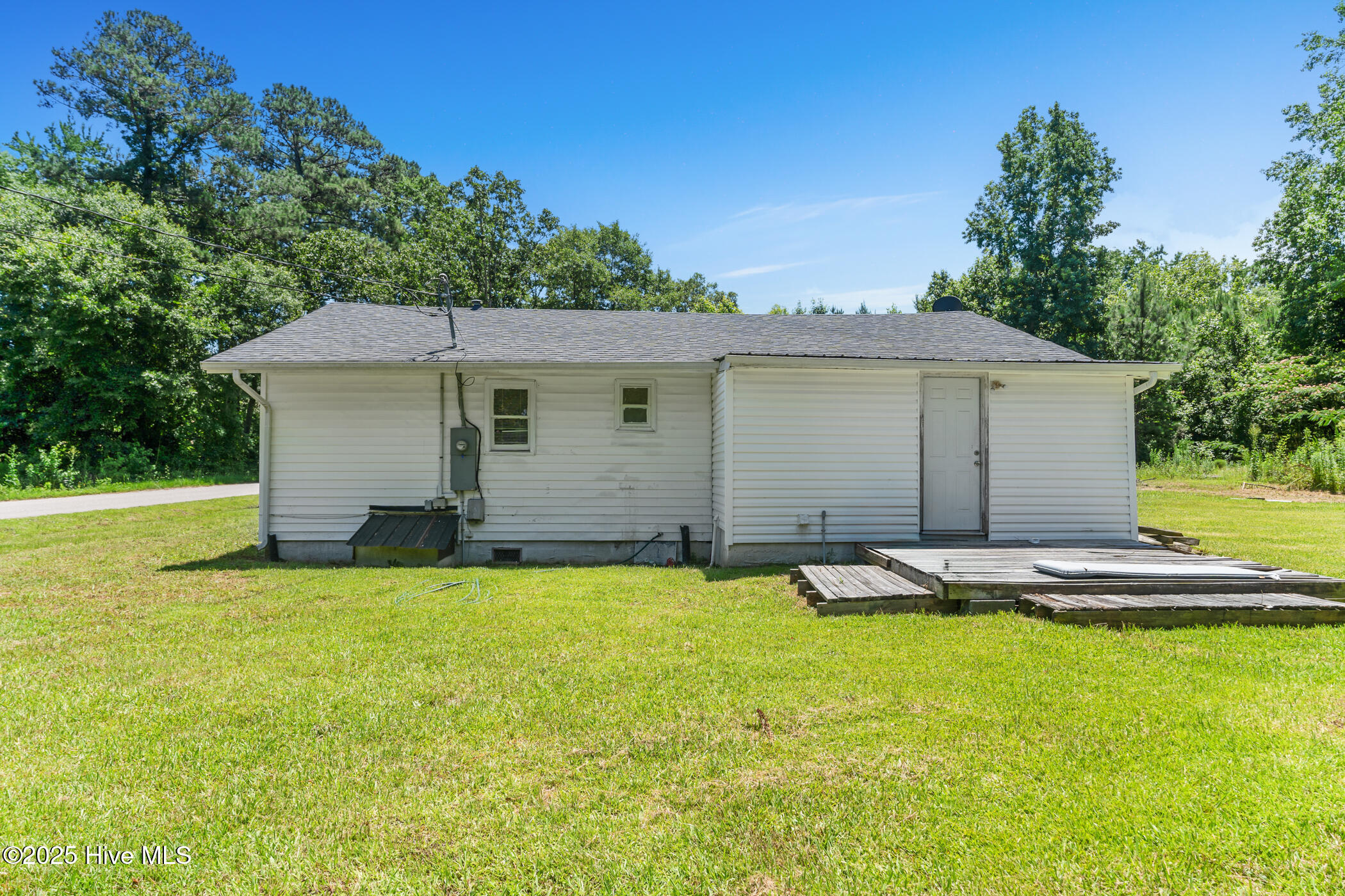 168 Morrow Street Rockingham, NC 28379 - Photo 5 of 22 DSC00189-Edit