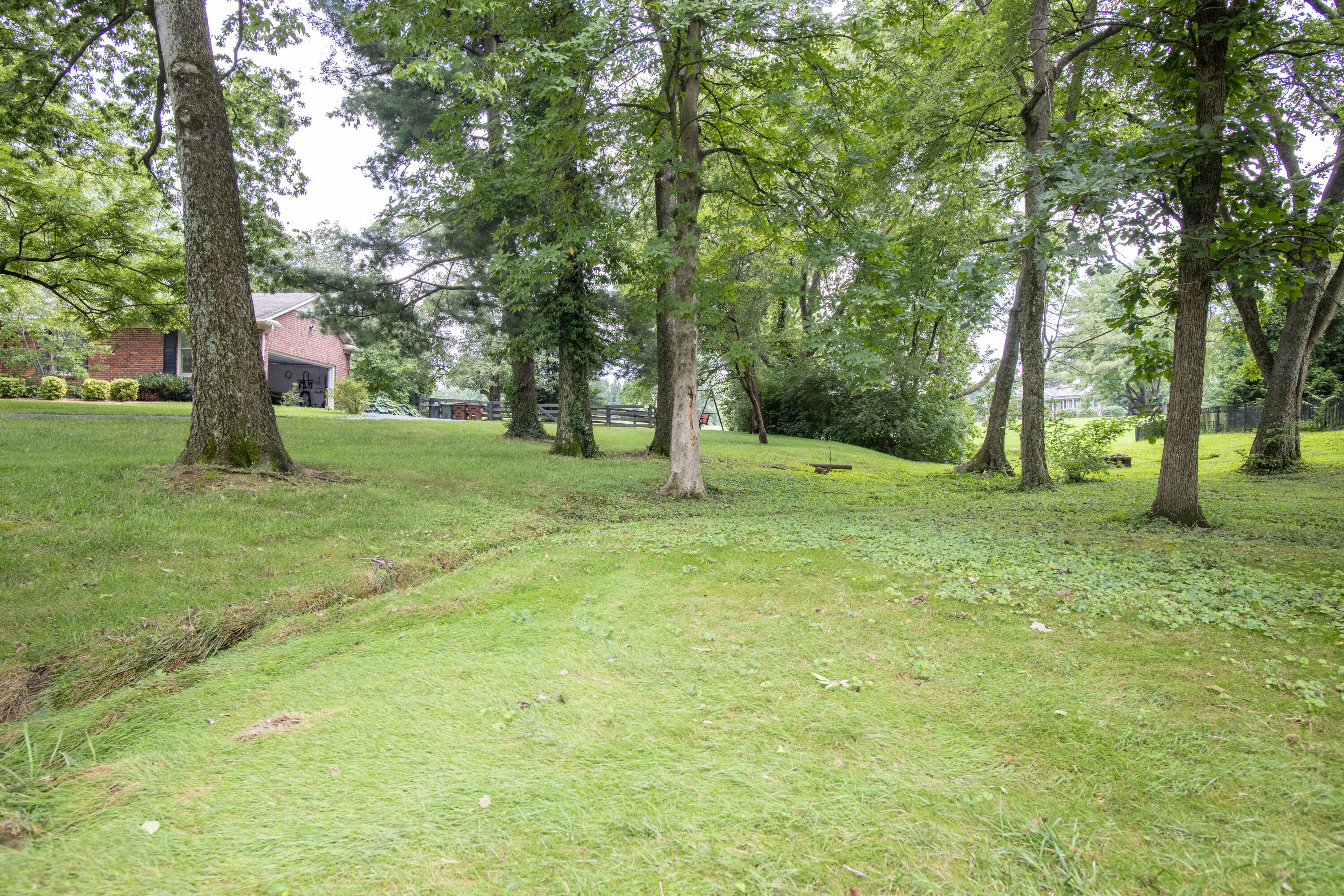 1692 Bahama Road Lexington, KY 40509 - Photo 56 of 71 Bahama__71