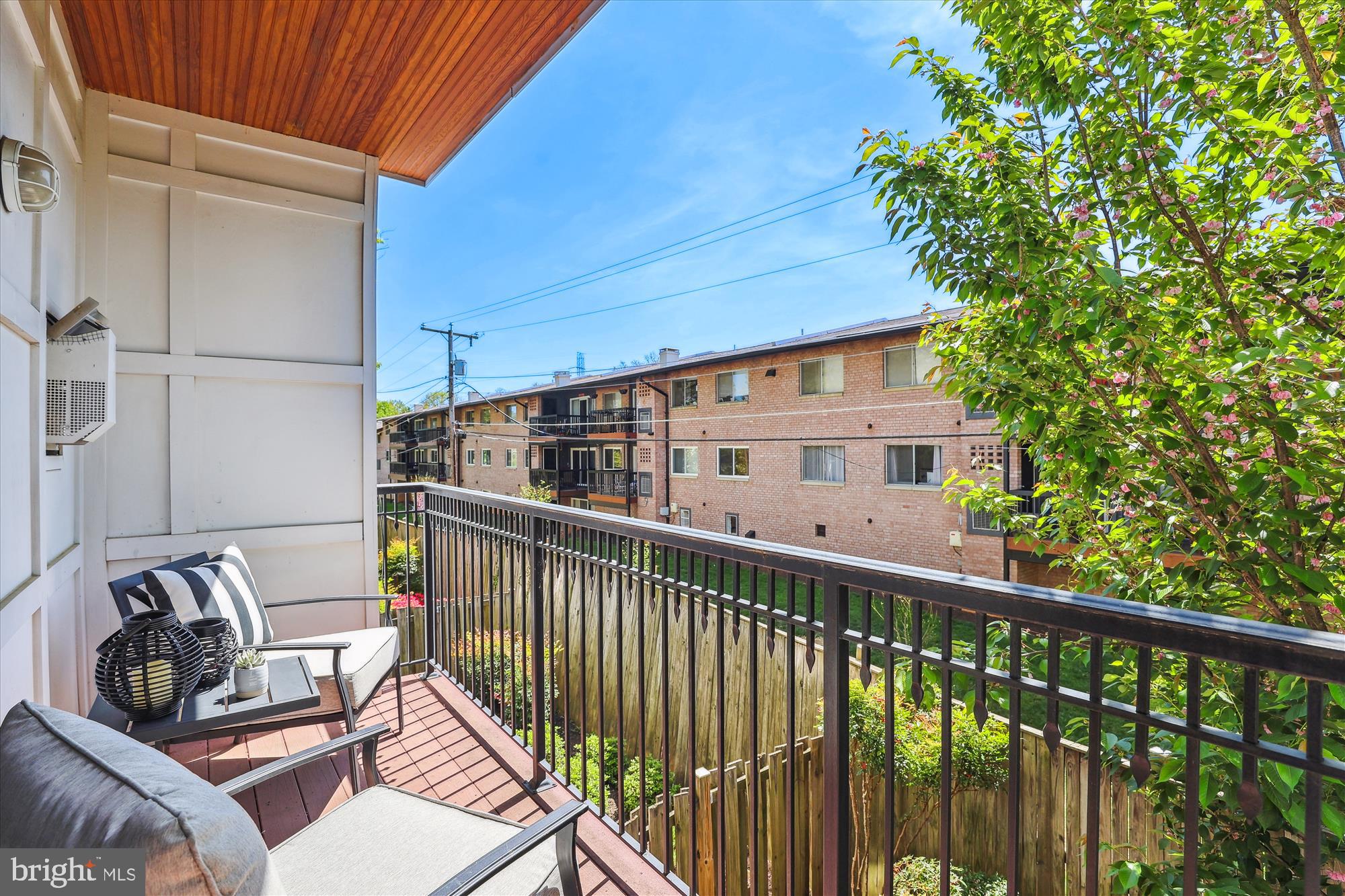 229 Locust Street Southeast, Unit 3 Vienna, VA 22180 - Photo 16 of 57 Balcony off kitchen