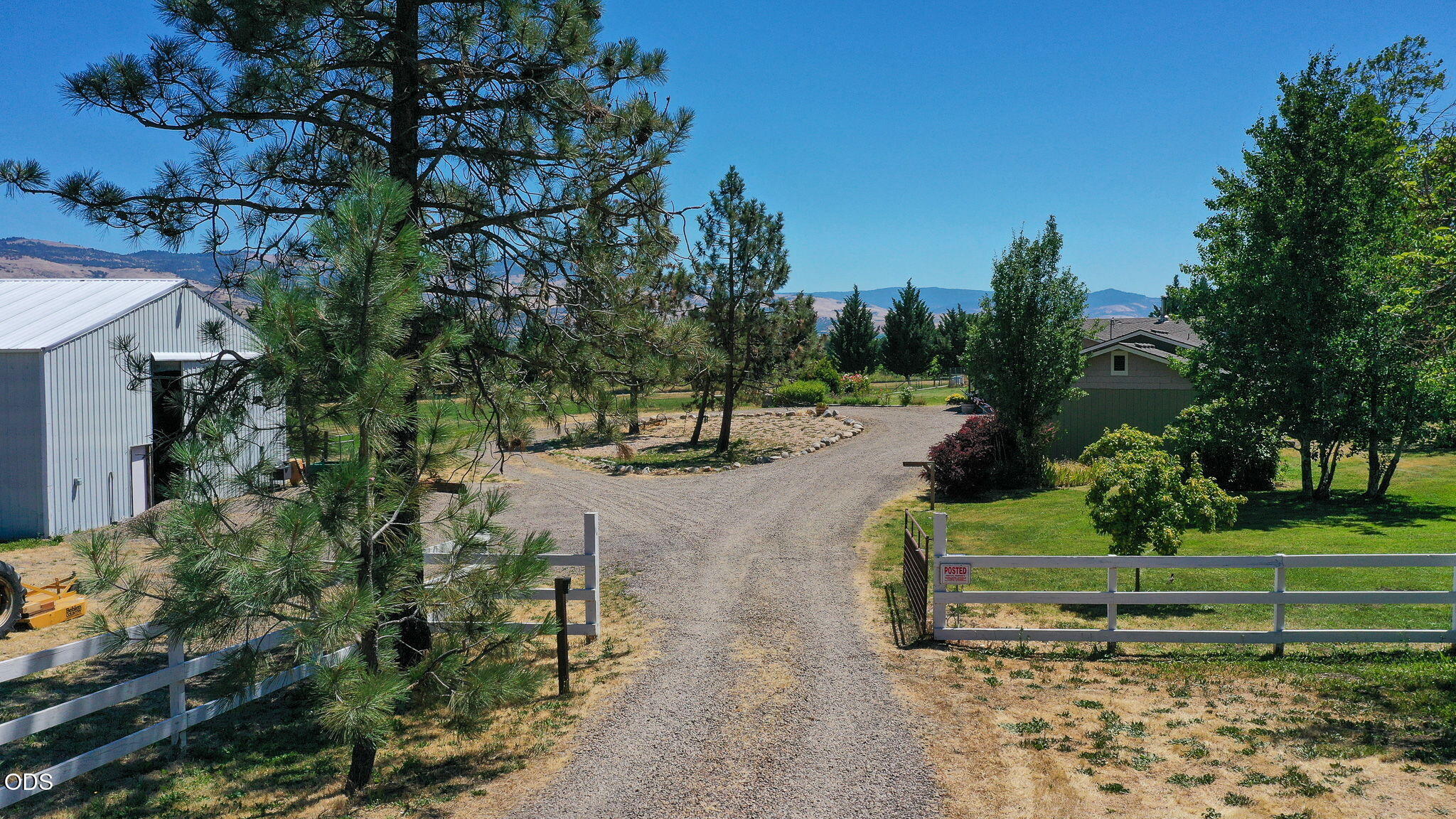 6085 Walden Lane Talent, OR 97540 - Photo 44 of 53