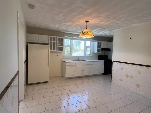 $2,500 | 18 Woolson Street, Unit 3, Boston, MA 02126