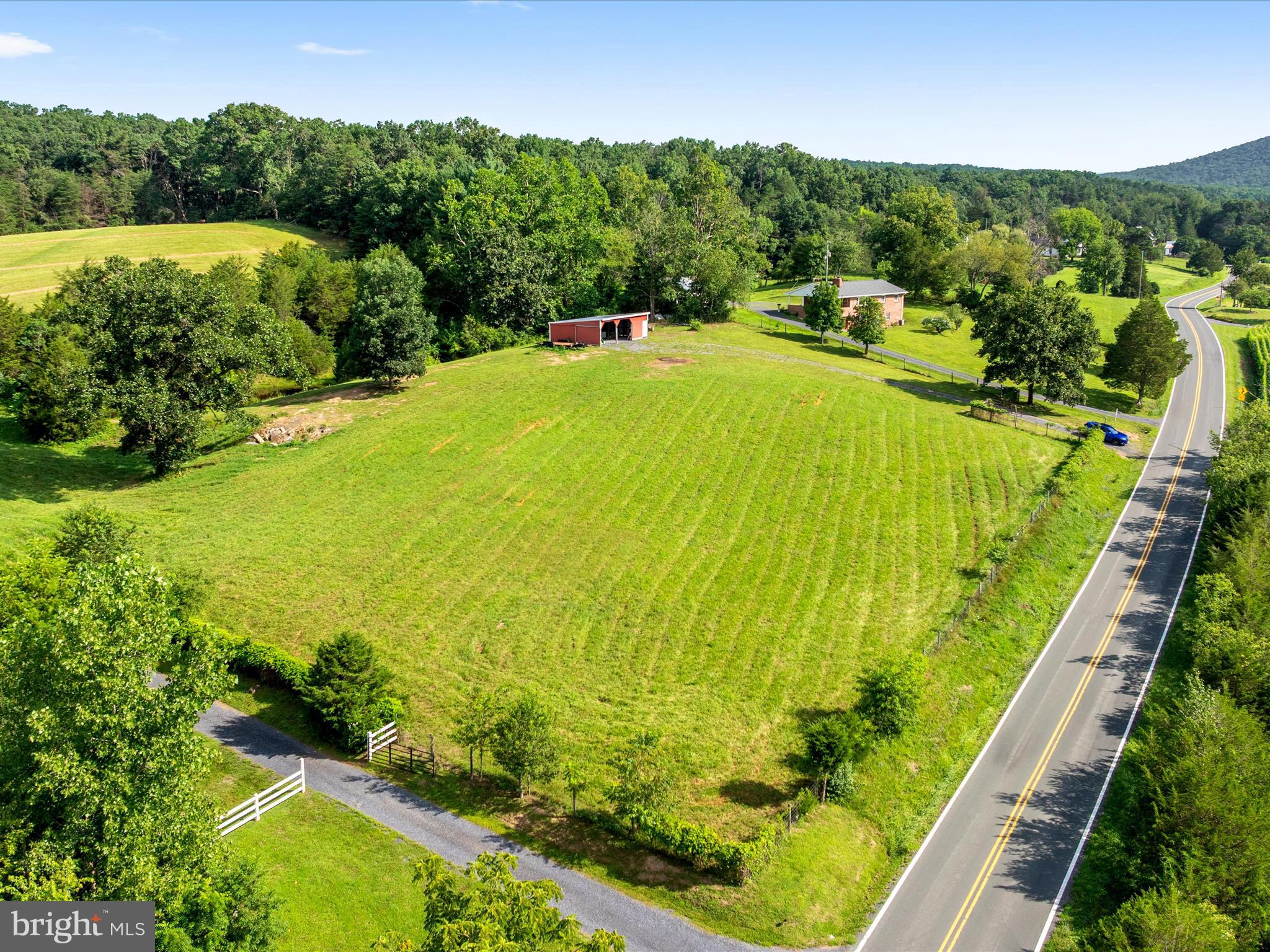 Senedo Mount Jackson, VA 22842 - Photo 4 of 16 a view of a garden with an outdoor space