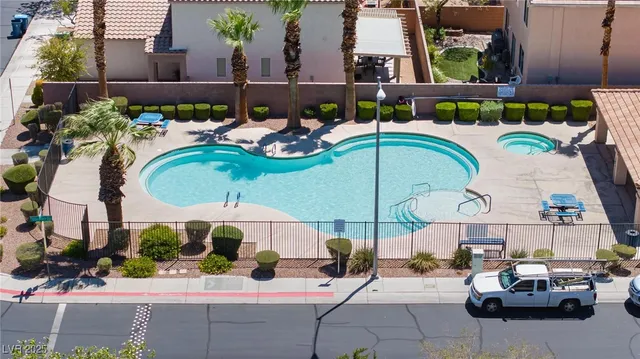 $2,100 | 6736 Prairie Dusk Drive, Las Vegas, NV 89122