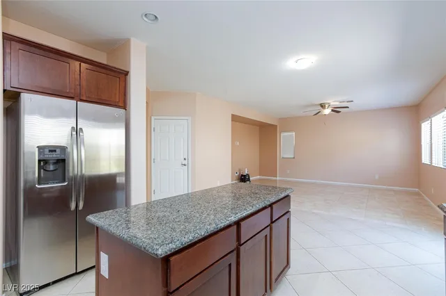 $2,100 | 6736 Prairie Dusk Drive, Las Vegas, NV 89122