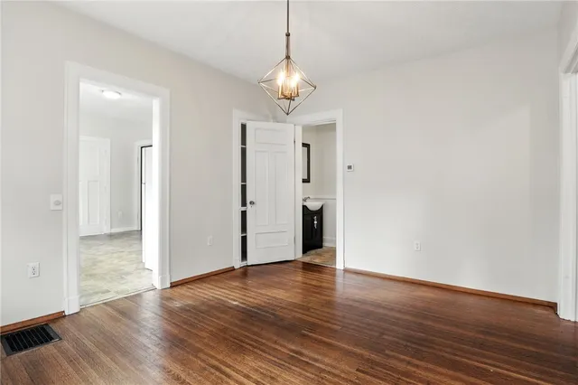 $2,499 | 297 Dartmouth Street, Rochester, NY 14607