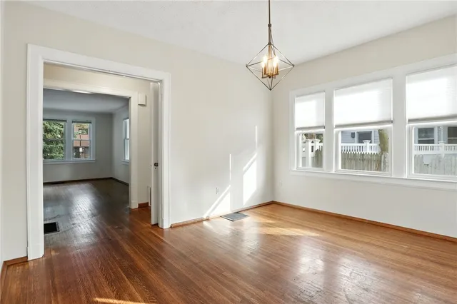 $2,499 | 297 Dartmouth Street, Rochester, NY 14607