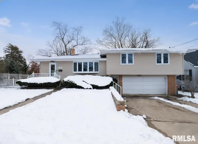 $185,000 | 508 Eldridge Street, Washington, IL 61571