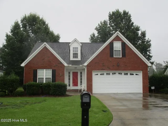 $270,000 | 1609 Thayer Drive, Winterville, NC 28590