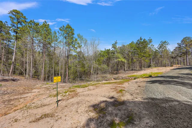 $108,290 | 382 Piney Creek Estates Road, Timpson, TX 75975