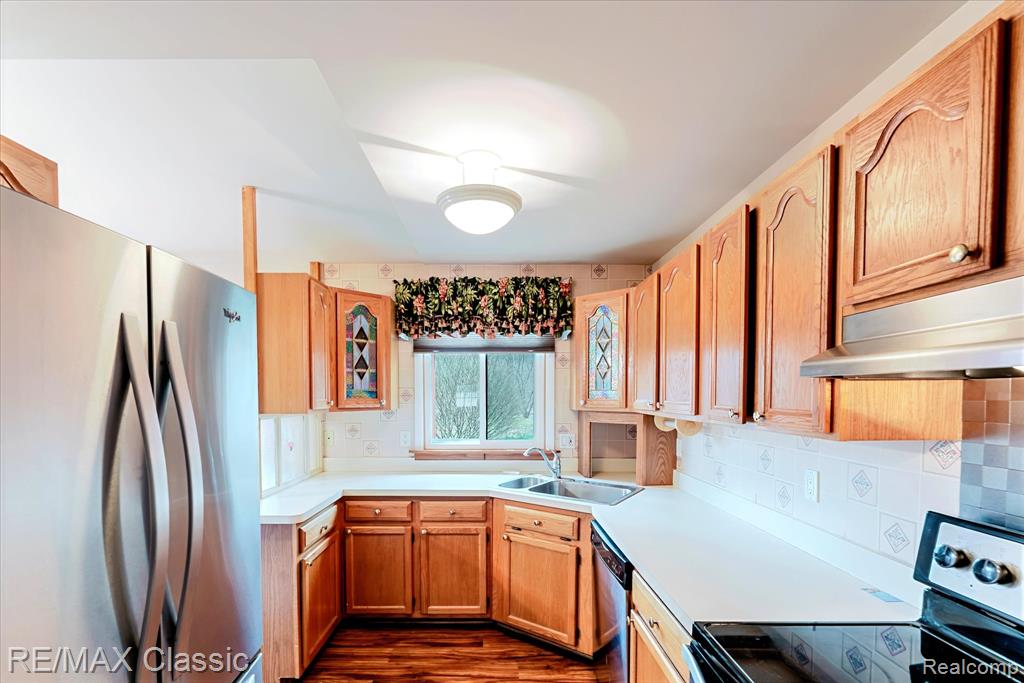 9039 Lake E Road, Unit 45 Clarkston, MI 48348 - Photo 14 of 53