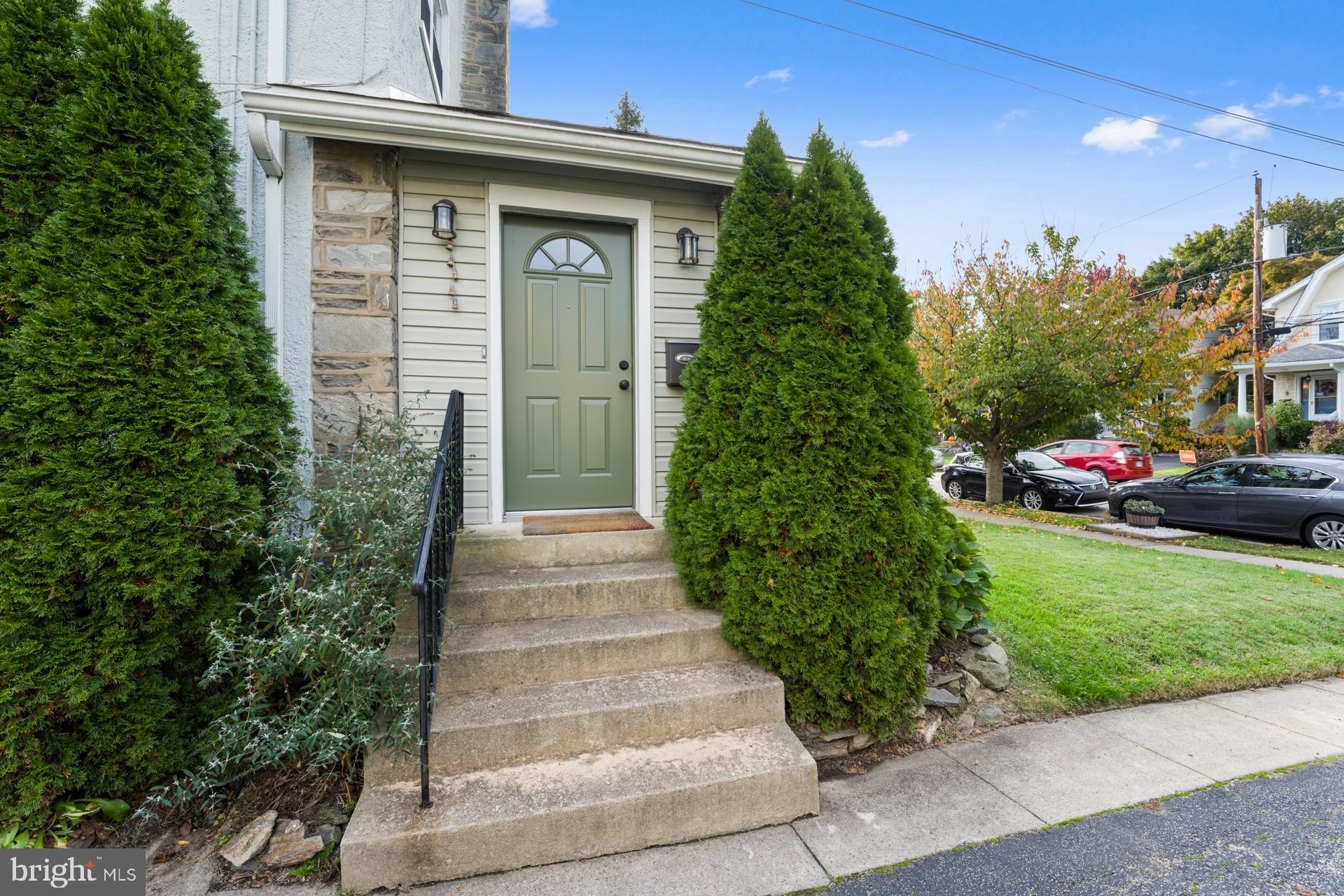 405 Kenmore Road Havertown, PA 19083 - Photo 3 of 27