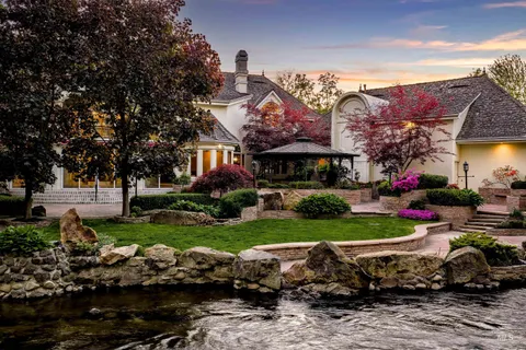 $1,995,000 | 9400 West Pebble Brook Lane, Garden City, ID 83714