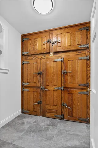 $7,850,000 | 60 Piping Rock Road, Glen Head, NY 11545