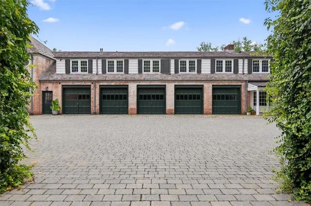 $7,850,000 | 60 Piping Rock Road, Glen Head, NY 11545