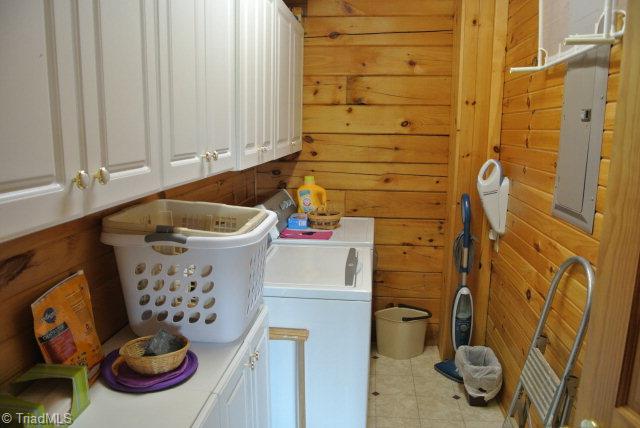 746 Hamby Mountain Road Purlear, NC 28665 - Photo 15 of 19 Gallery Image 15