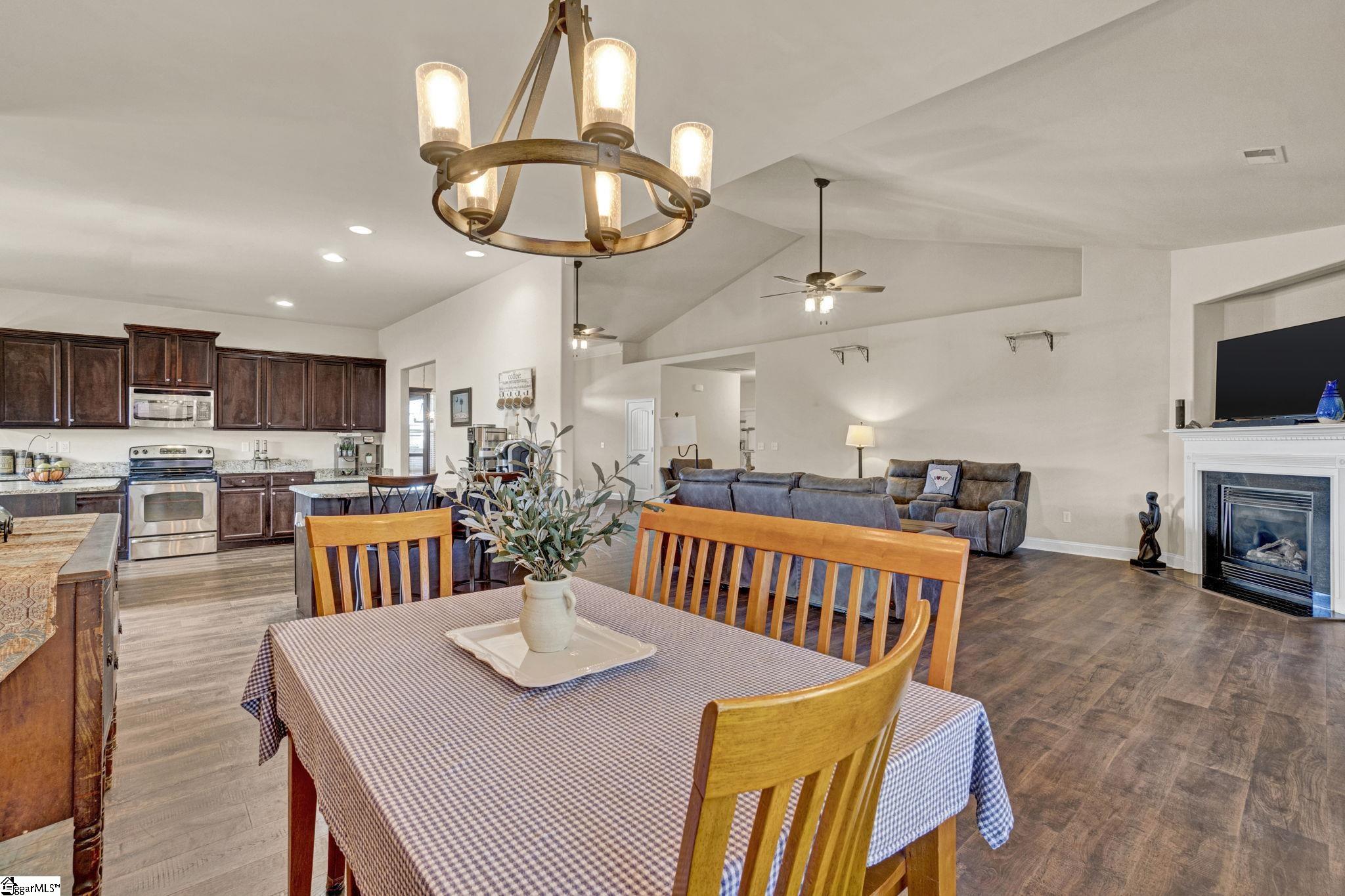 442 Birchbark Lane Lyman, SC 29365 - Photo 11 of 39