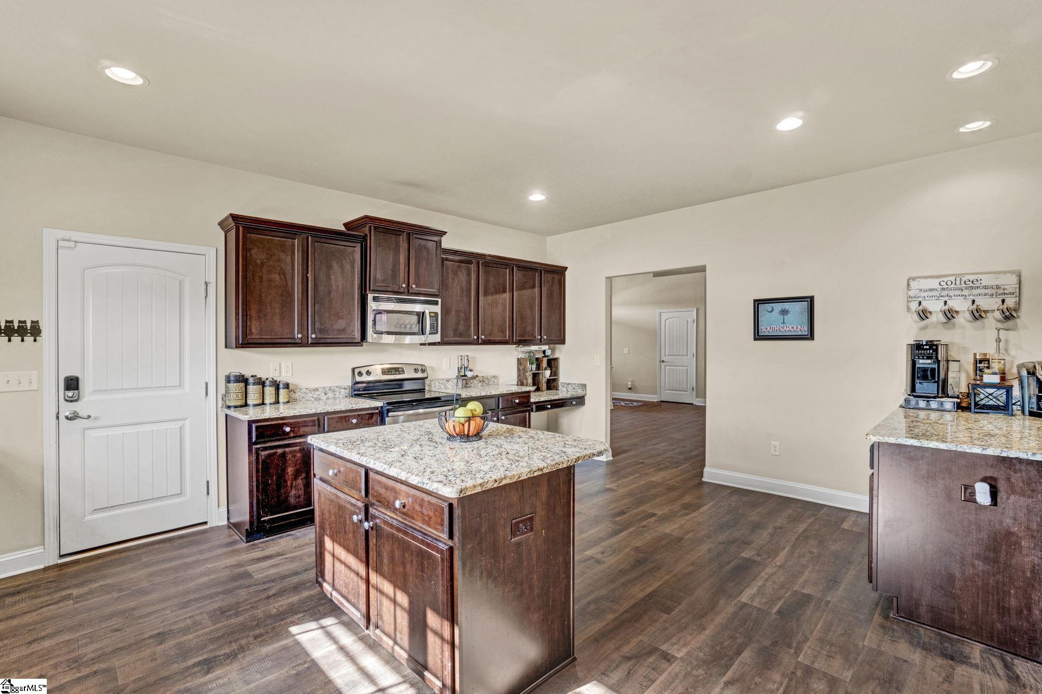 442 Birchbark Lane Lyman, SC 29365 - Photo 14 of 39
