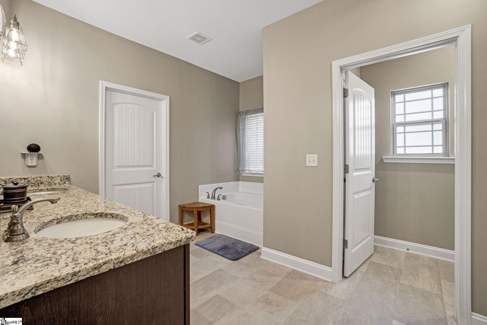 442 Birchbark Lane Lyman, SC 29365 - Photo 20 of 39