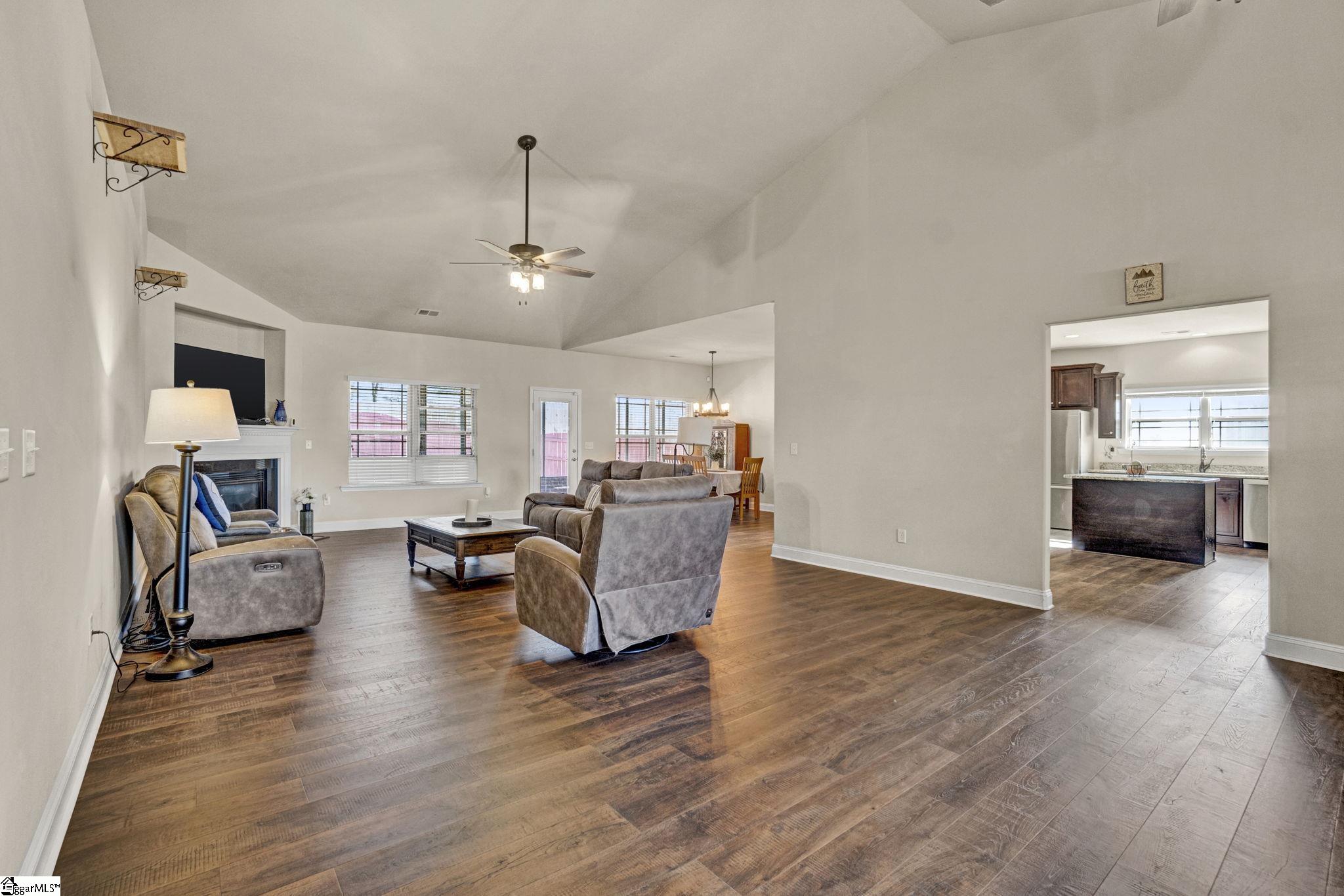 442 Birchbark Lane Lyman, SC 29365 - Photo 8 of 39