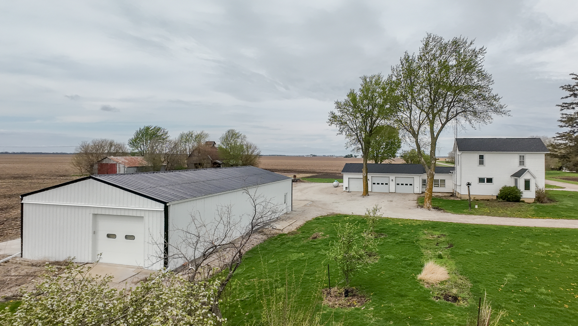 11323 North 1500 E Road Pontiac, IL 61764 - Photo 1 of 64