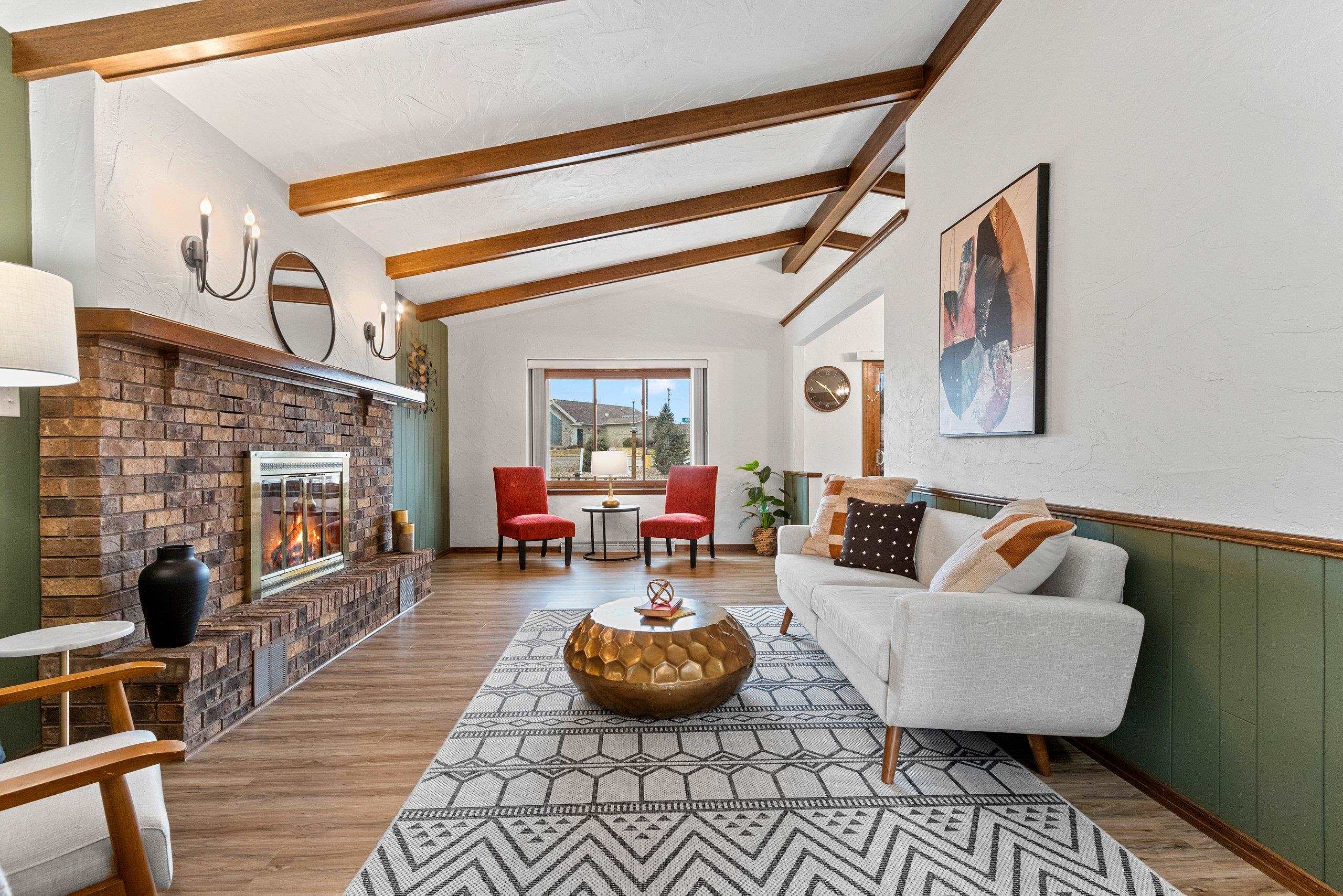 36 Apache Pl Court Appleton, WI 54911 - Photo 4 of 38