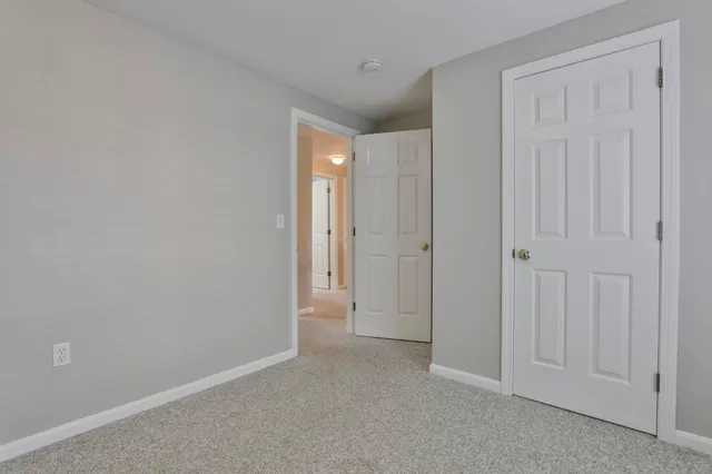 $579,900 | 98 Barbara Lane, Hudson, NH 03051