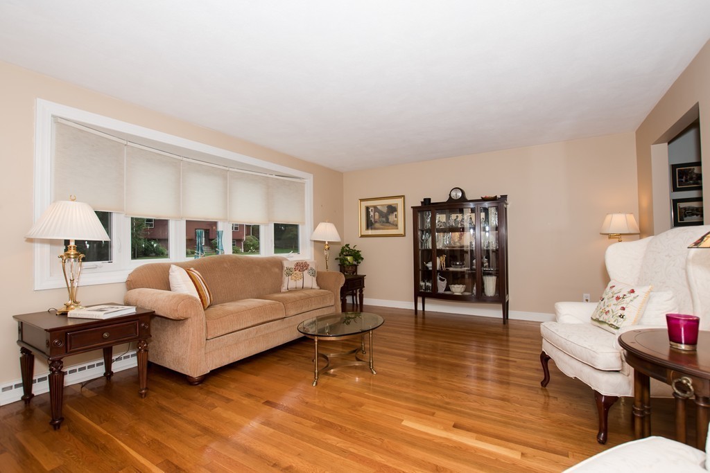 27 Kings Road Canton, MA 02021 - Photo 5 of 18 Gallery Image 5
