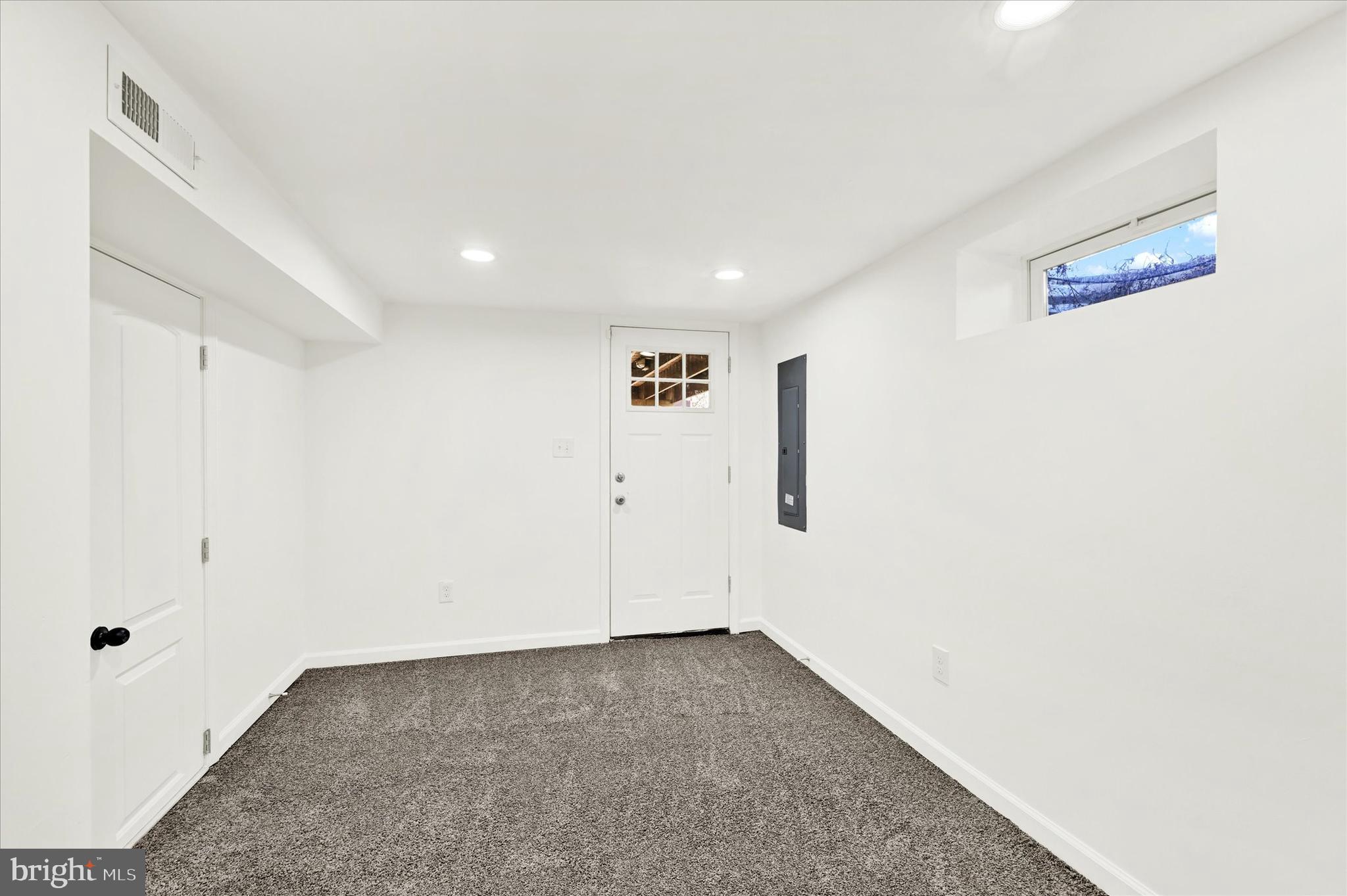 2000 Summit Avenue Rosedale, MD 21237 - Photo 24 of 28