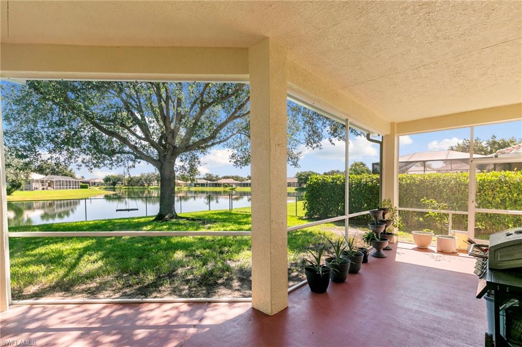 860 Grand Rapids Boulevard Naples, FL 34120 - Photo 2 of 44