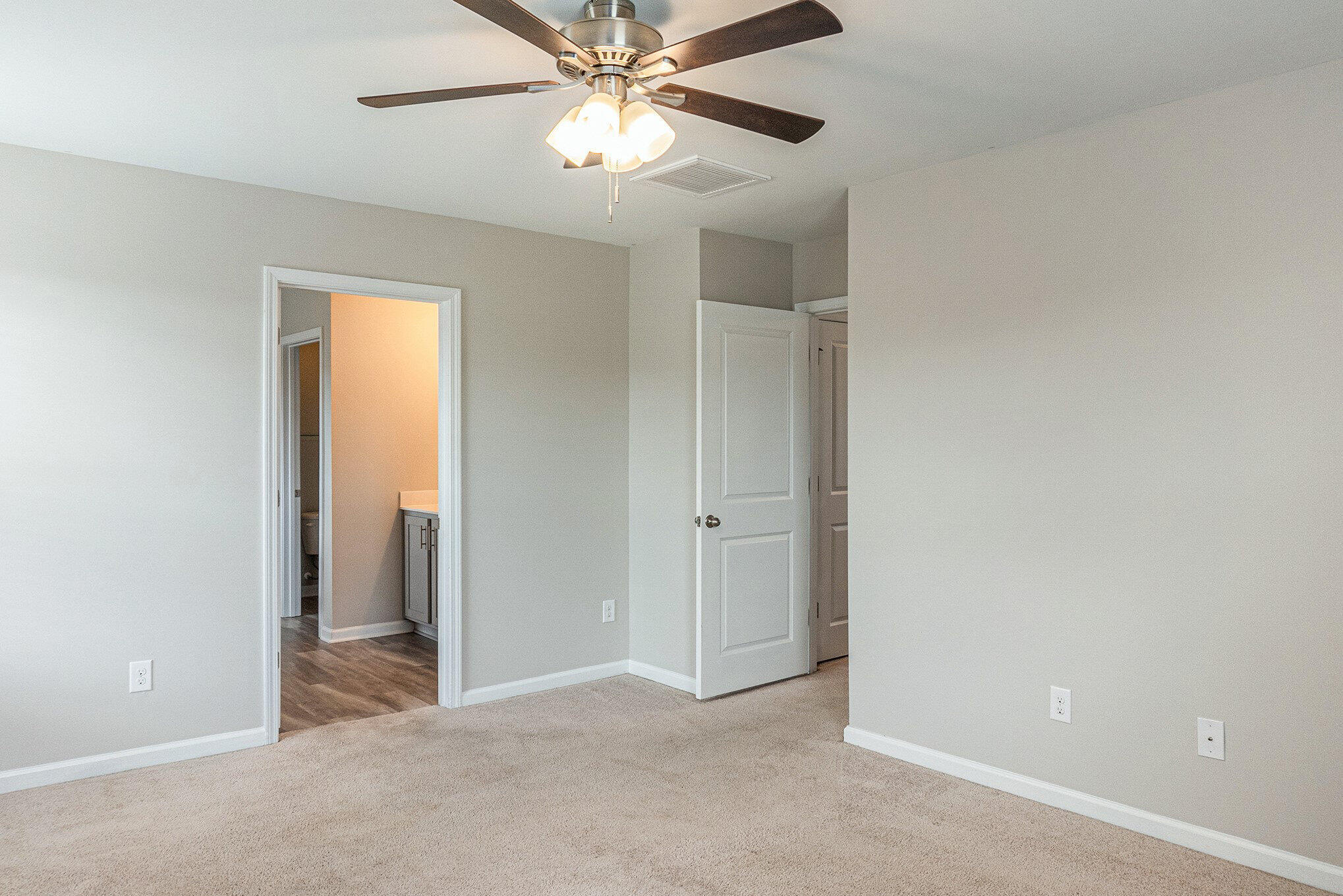 220 Goshen Road Moncks Corner, SC 29461 - Photo 13 of 36 013_fgp03624_512