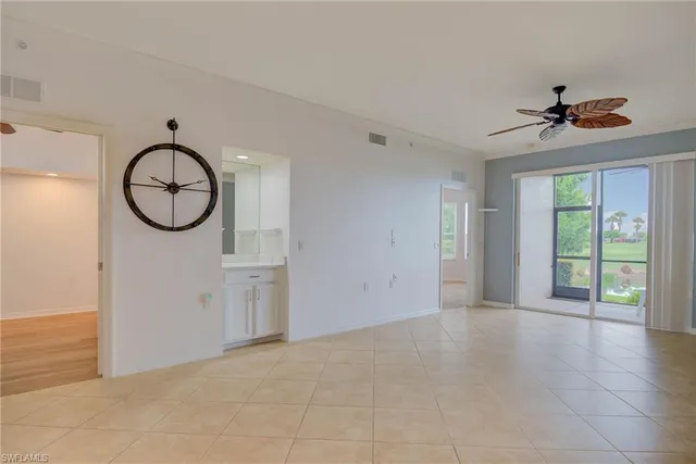 $499,000 | 10316 Heritage Bay Boulevard, Unit 2712, Naples, FL 34120