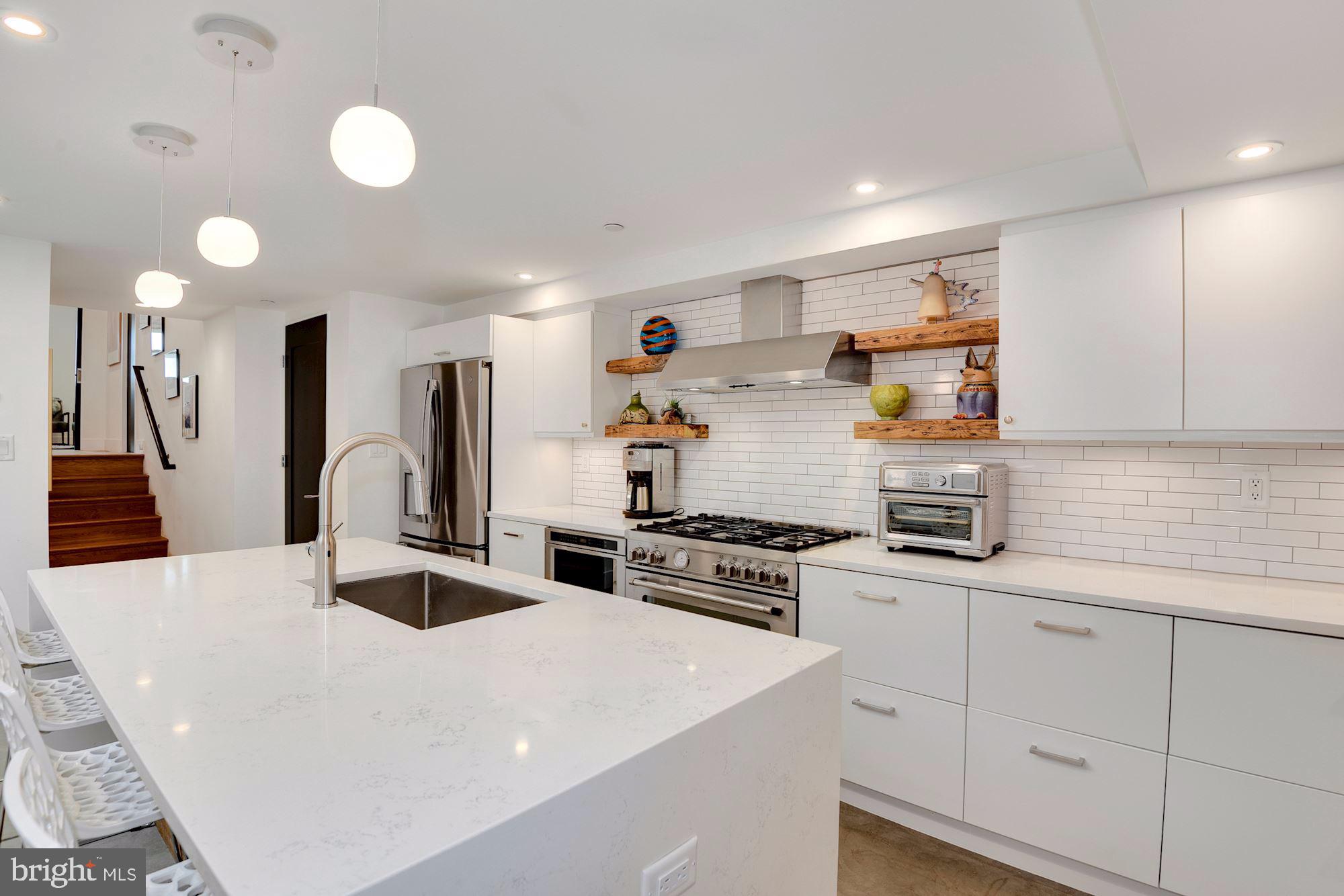 2701 Hume Drive, Unit PP1 Silver Spring, MD 20910 - Photo 5 of 26 Waterfall quartz island