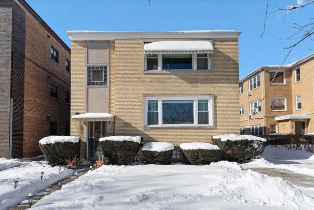 $799,000 | 8644 Niles Center Road, Skokie, IL 60077