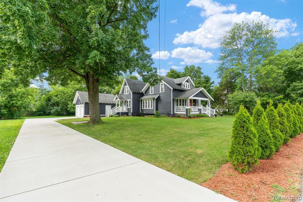 2341 West Auburn Road Rochester Hills, MI 48309 - Photo 45 of 57