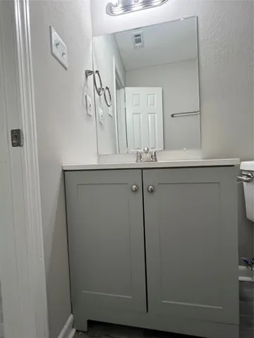 $1,550 | 1001 Mac Drive, Sweeny, TX 77480