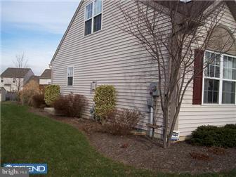 37 Michigan Drive Sinking Spring, PA 19608 - Photo 3 of 11 Gallery Image 3