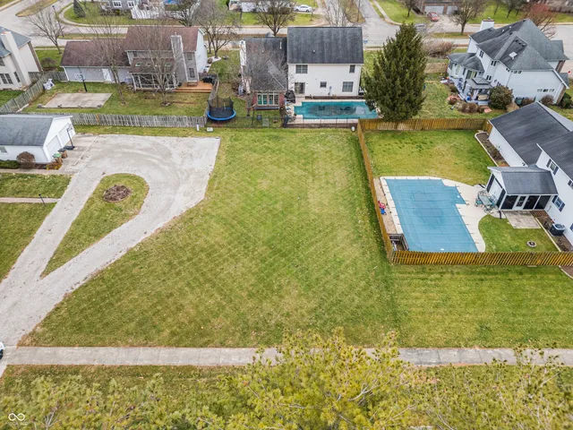 $85,900 | 4331 River Road, Columbus, IN 47203